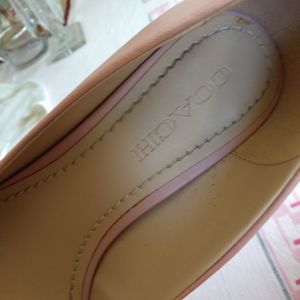 Coach pink size 9 pumps